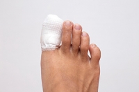 What to Do with a Broken Toe